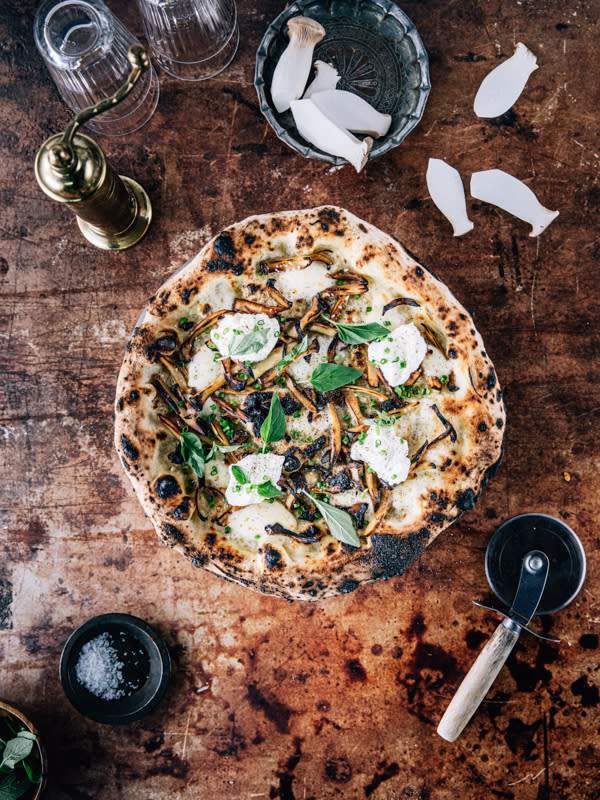 Pizza Funghi Familiale