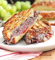 PANINI BEEF