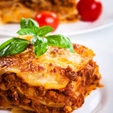 lasagne bolognaise : sauce tomate/viande hachée