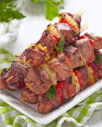 plat brochette de viande